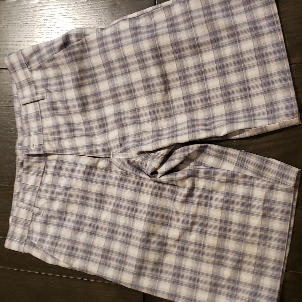 Burnside Mens Shorts Size 28